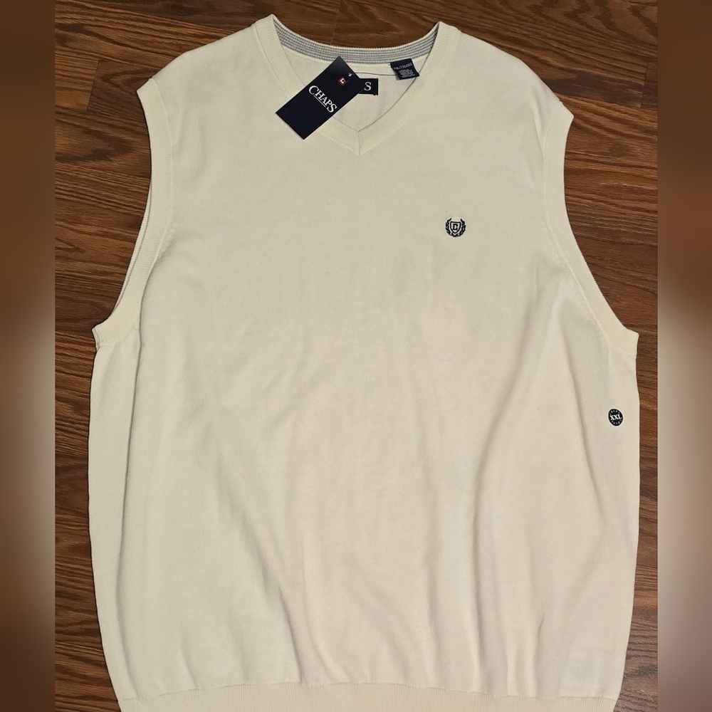 Chaps Off-White V-Neck Sweater Vest